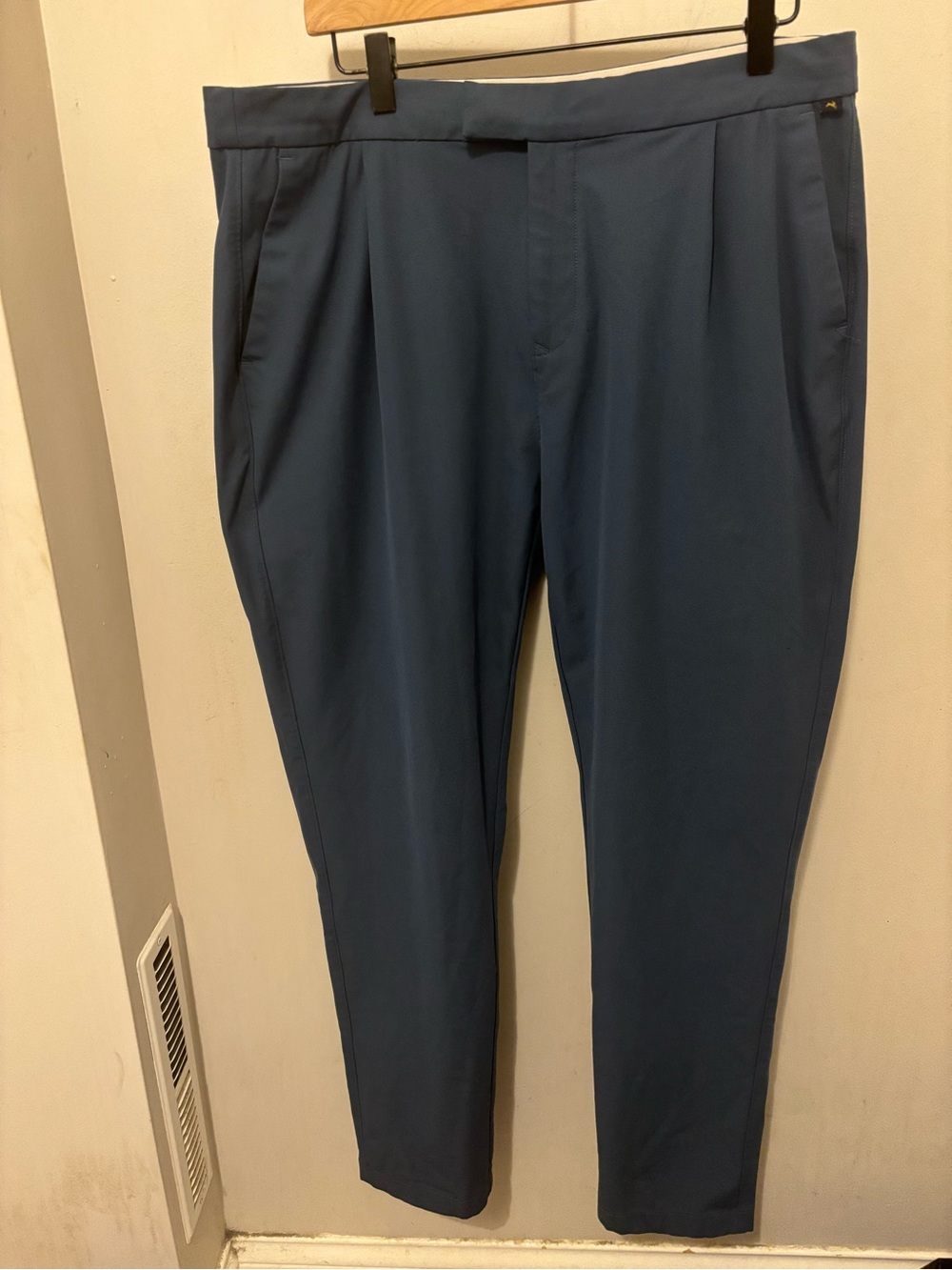 Tracksmith Men's Rapid Transit Pants XL Blue Measures 34x30 Pant